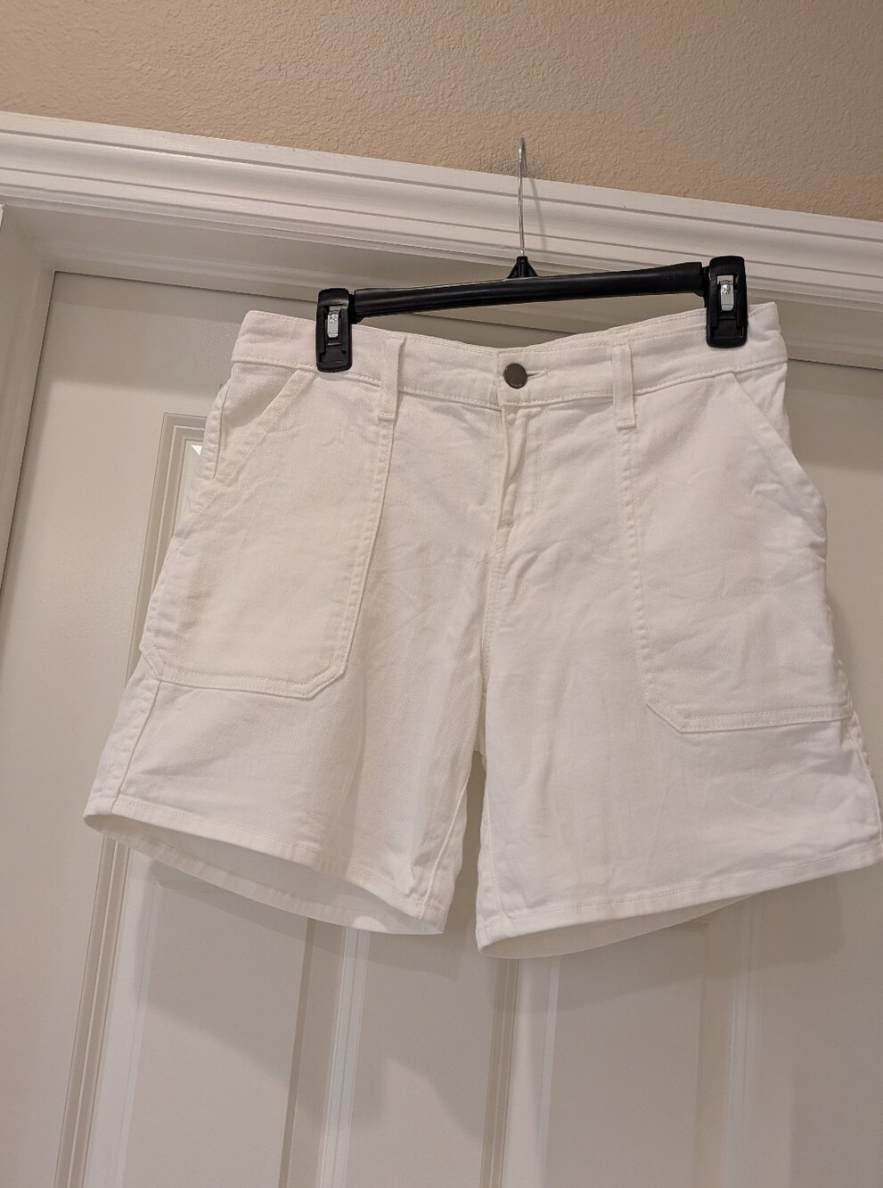 Vince Flat Front High Rise White Cargo Denim Shorts Size 27